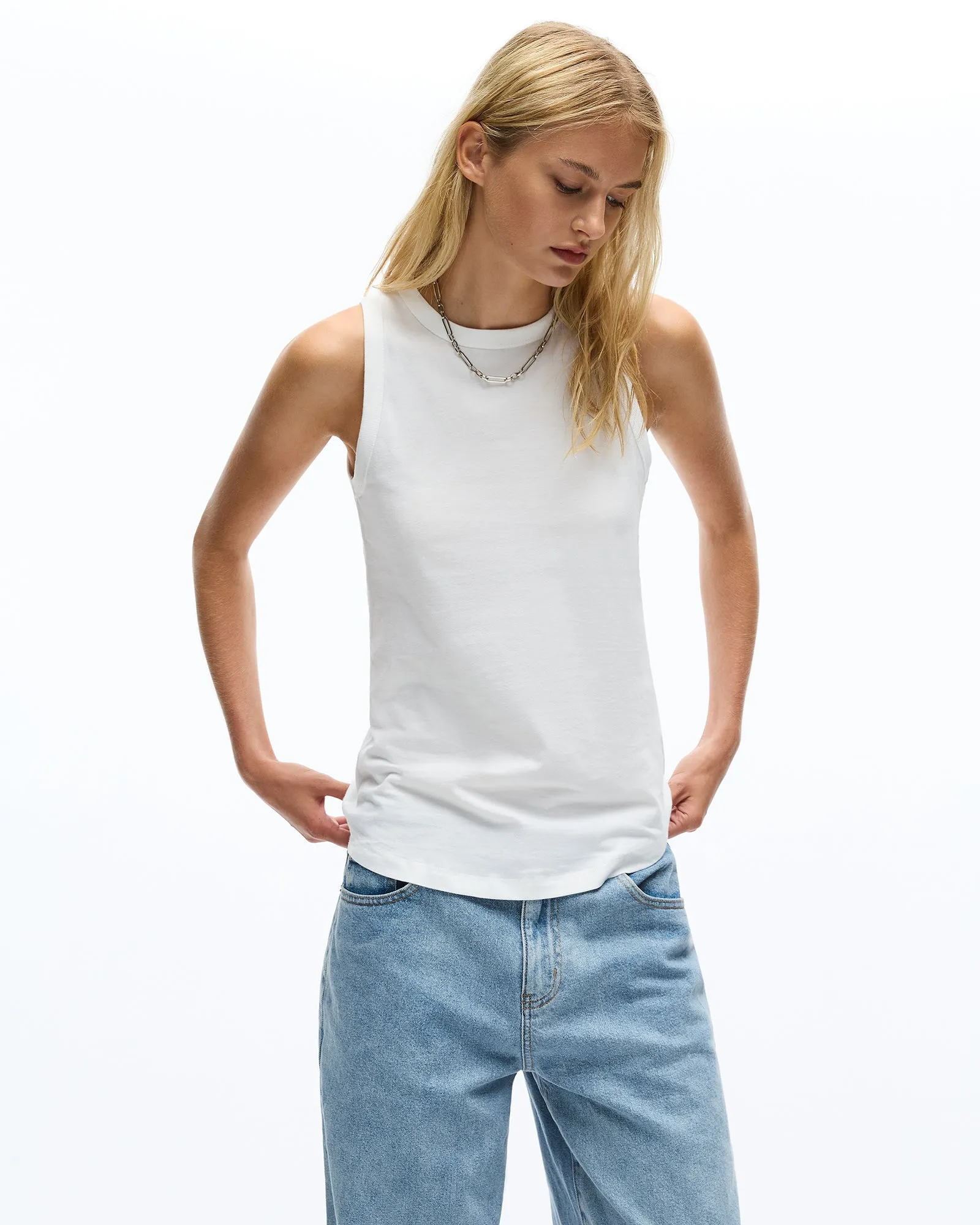 ADUT TANK - WHITE