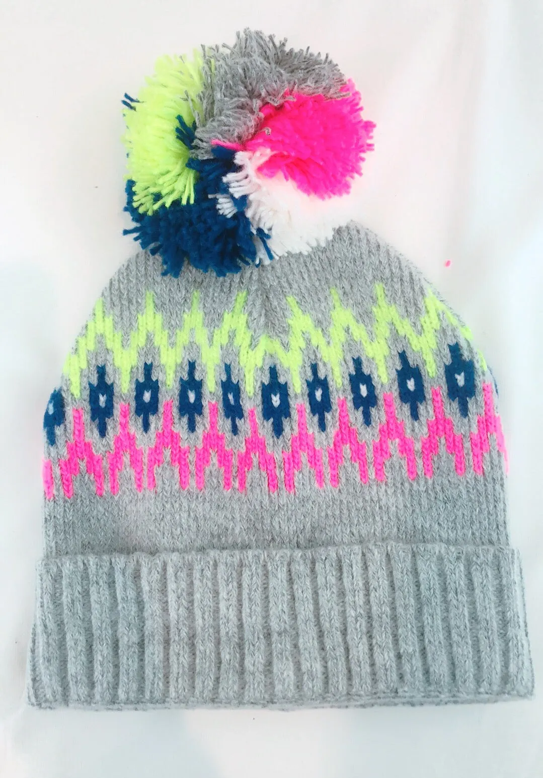 AEROPOSTALE NEON FAIR ISLE BEANIE HAT