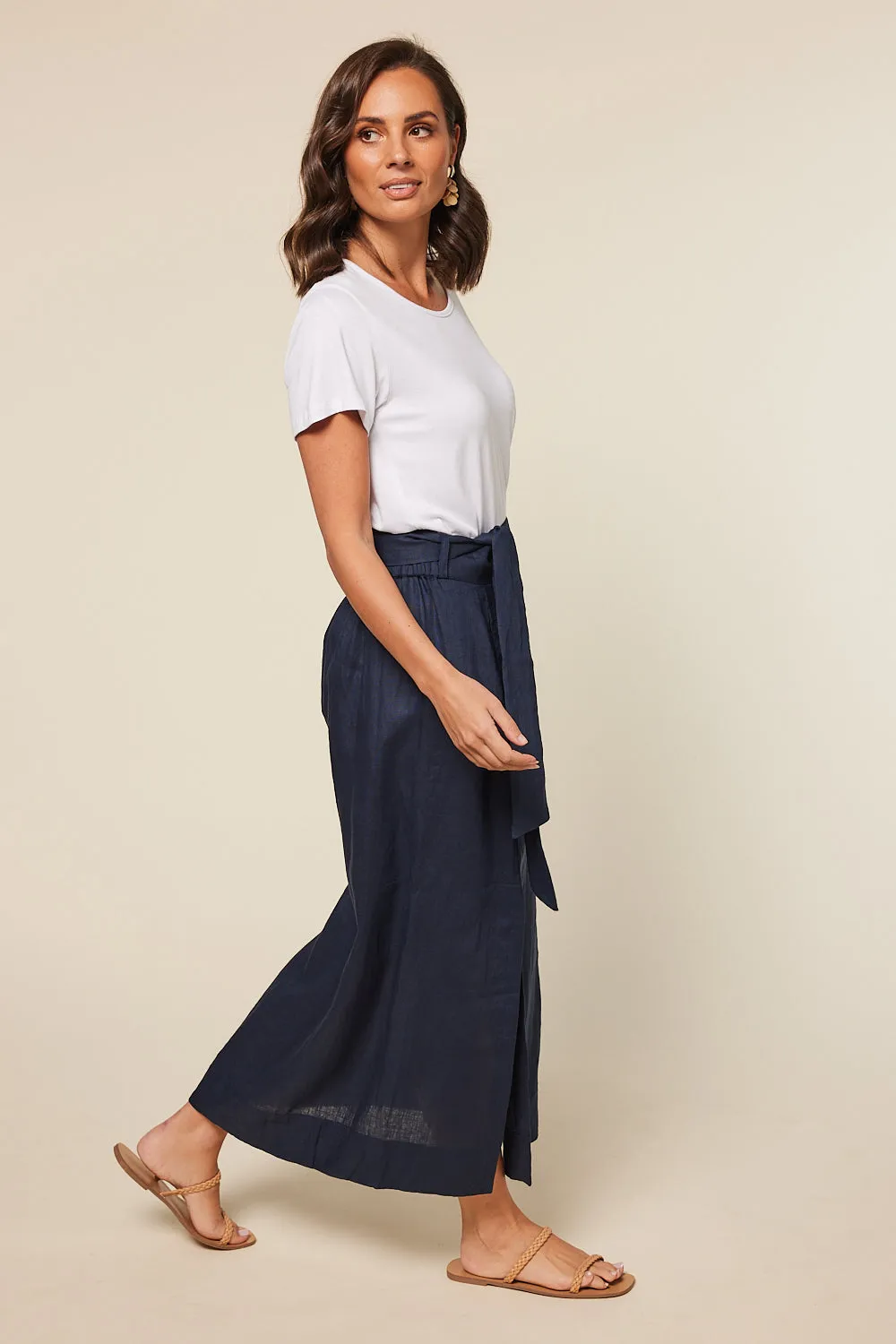 Anne Linen Skirt in Navy