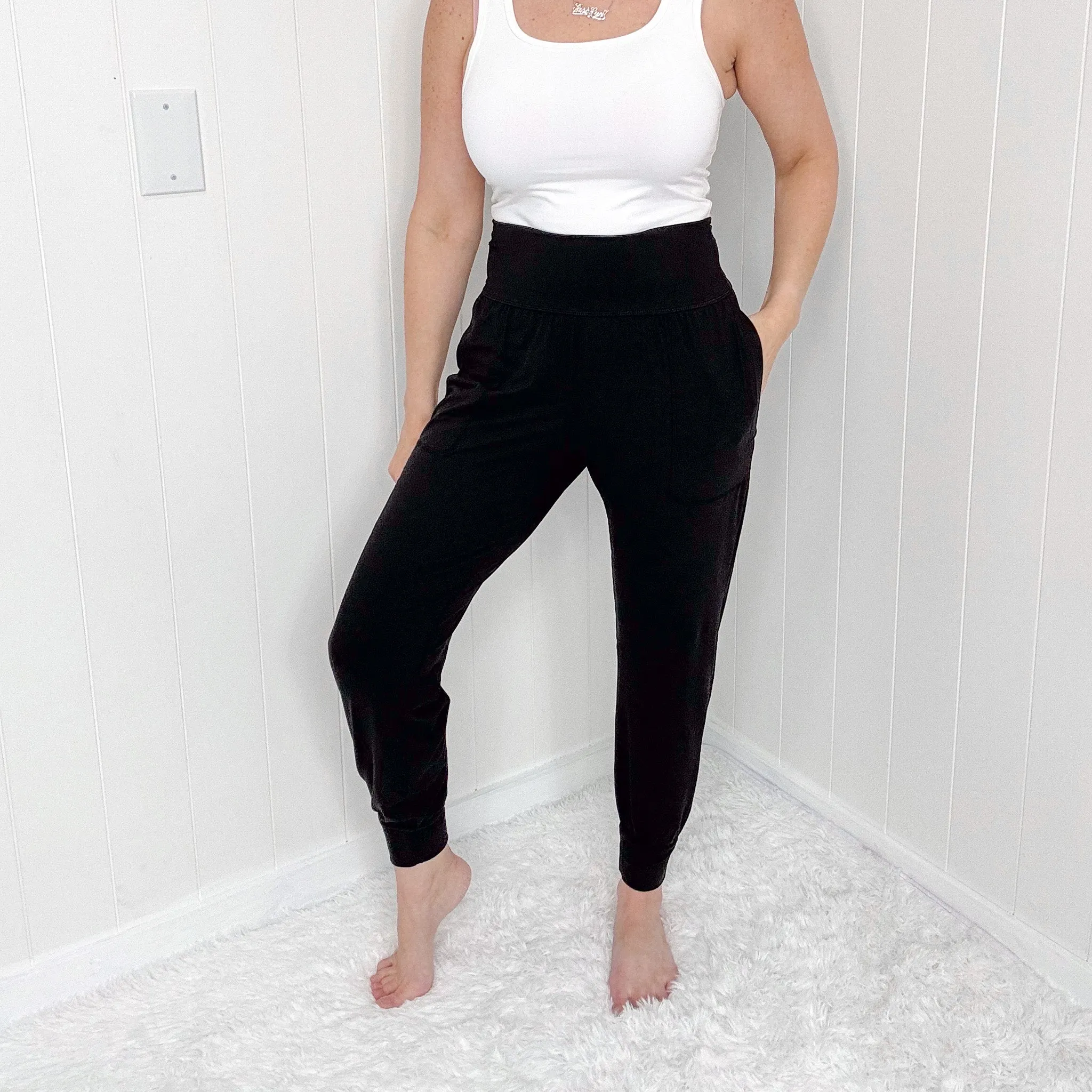 Black Soft Jogger Yoga Pants with Pockets