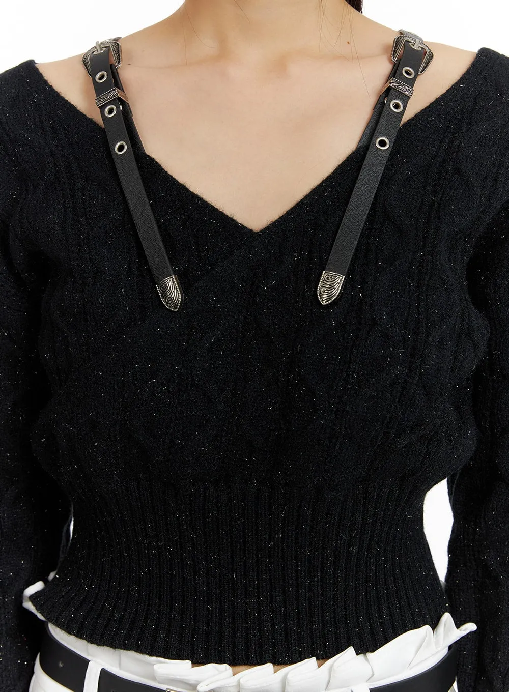 Cable Knit Buckle Sweater CF420