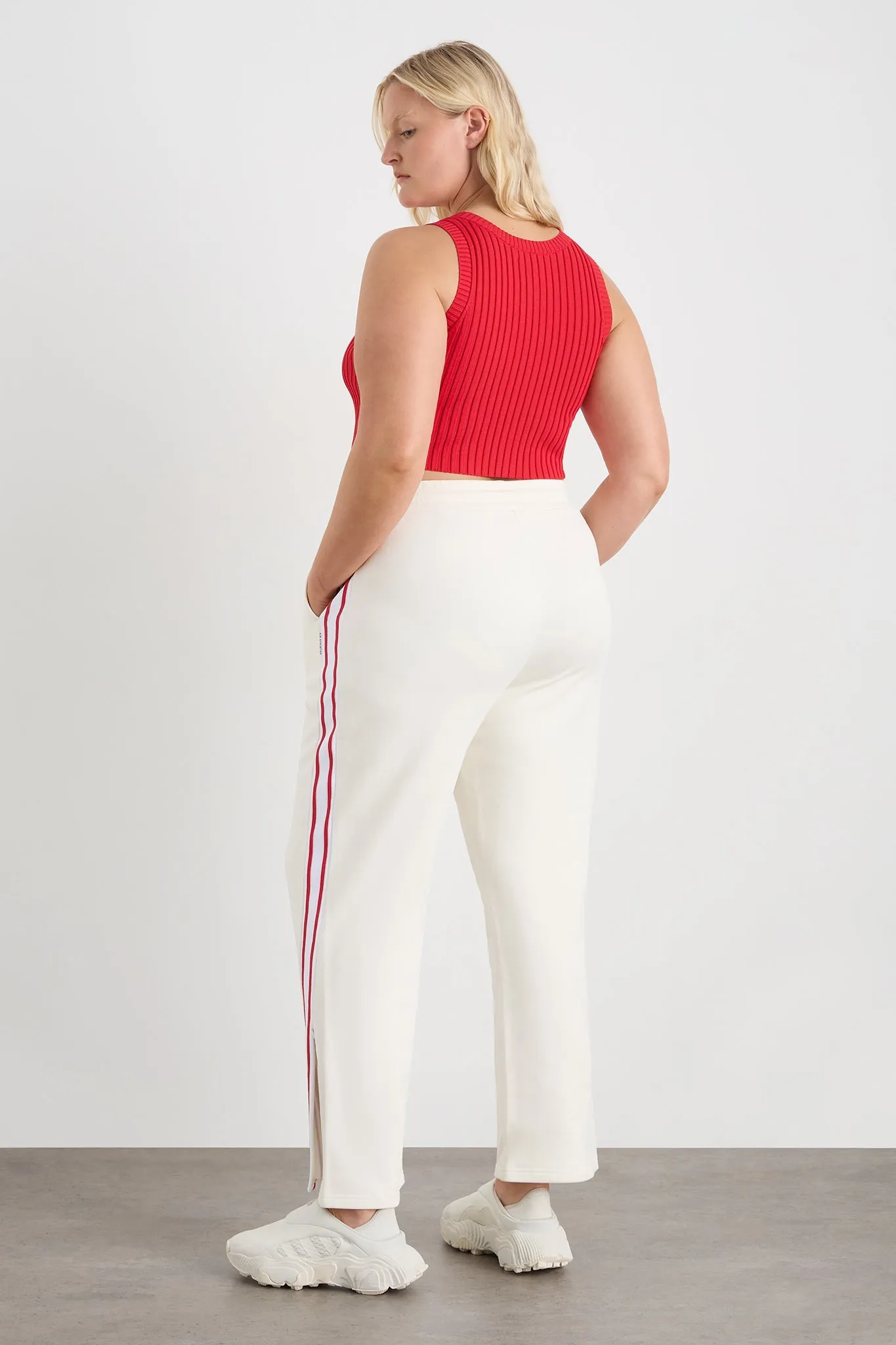 Contrast Zip Trackpants 504