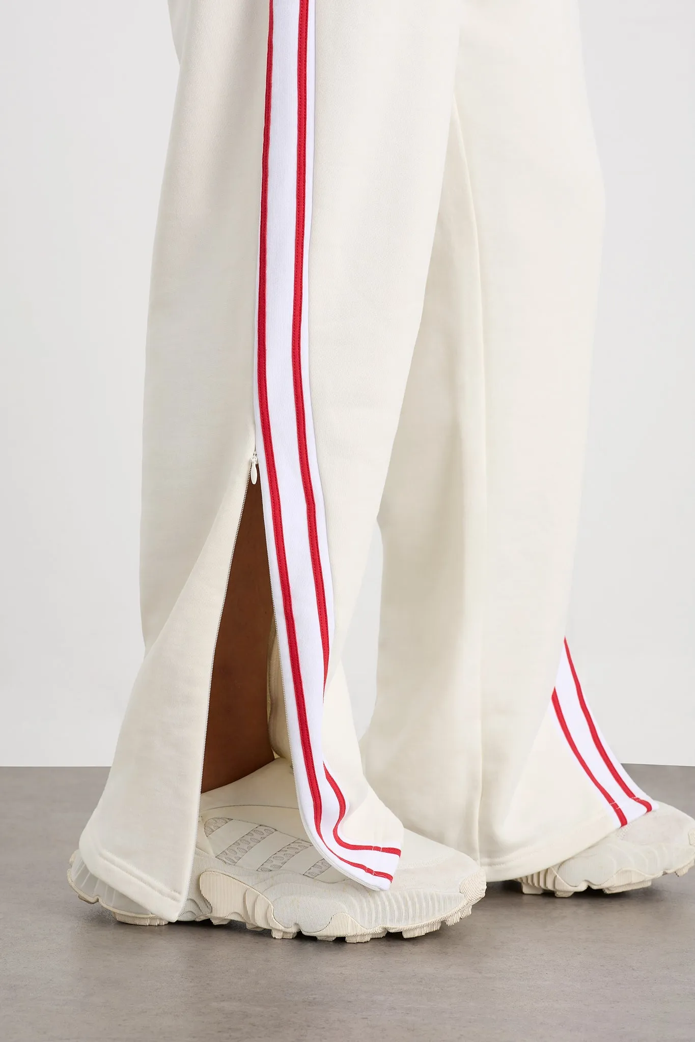 Contrast Zip Trackpants 504