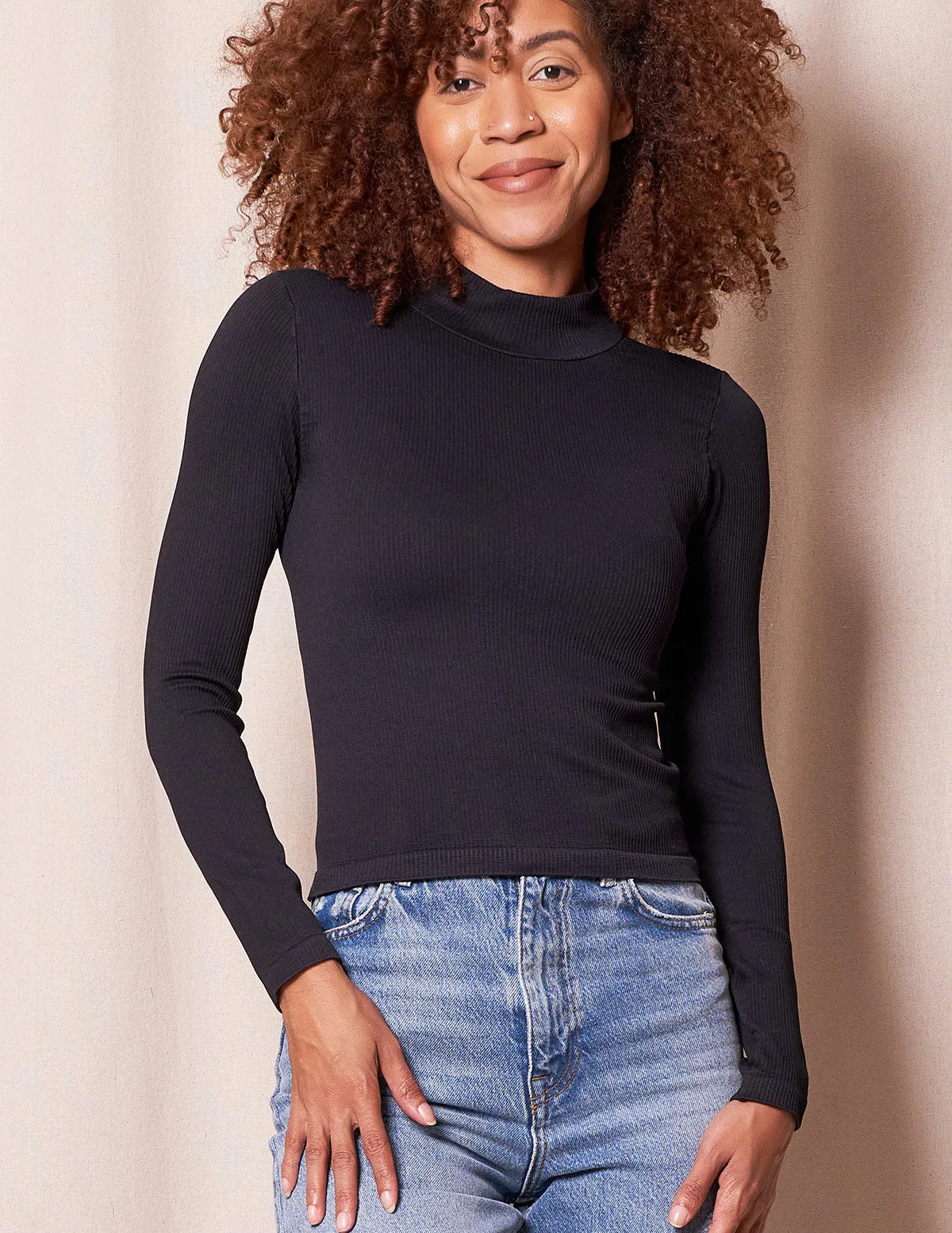 Control Fit Ribbed Mock Neck Top