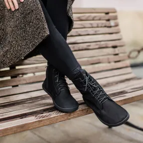 Cozy Black Insulated Winter Boots