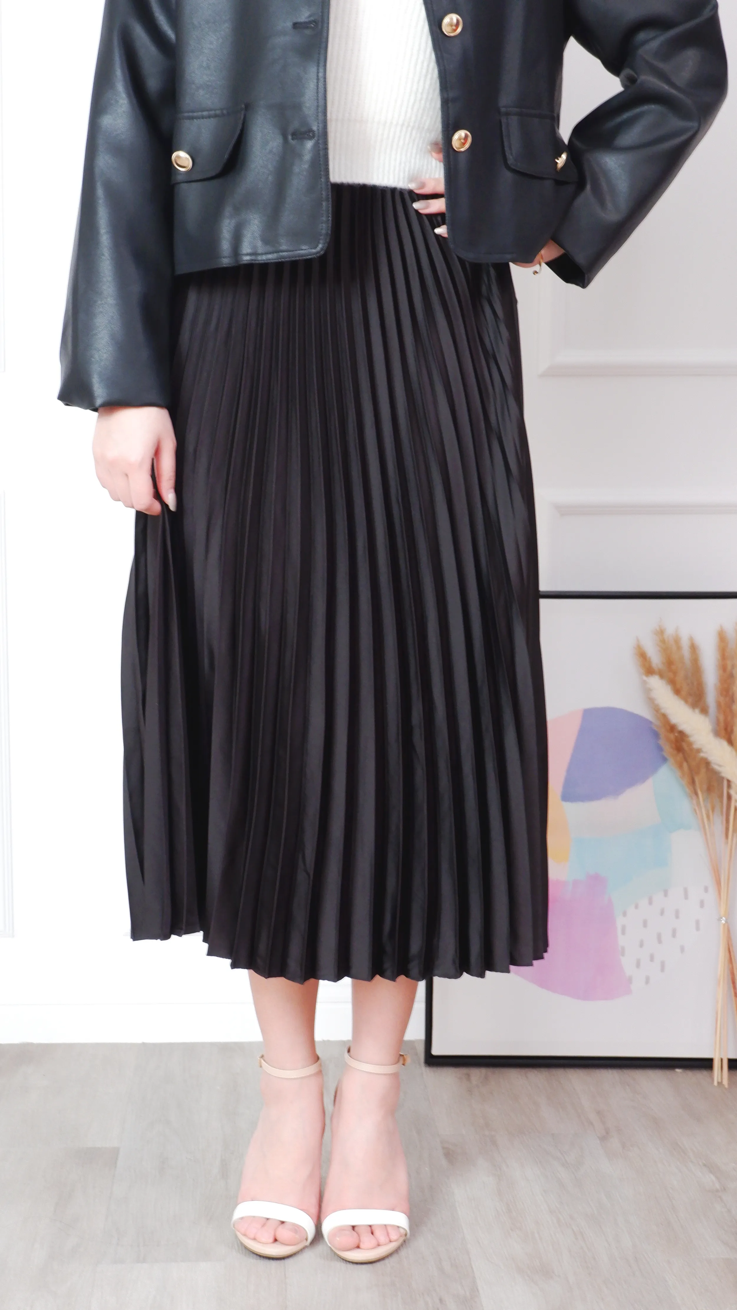 Devona Pleated Skirt