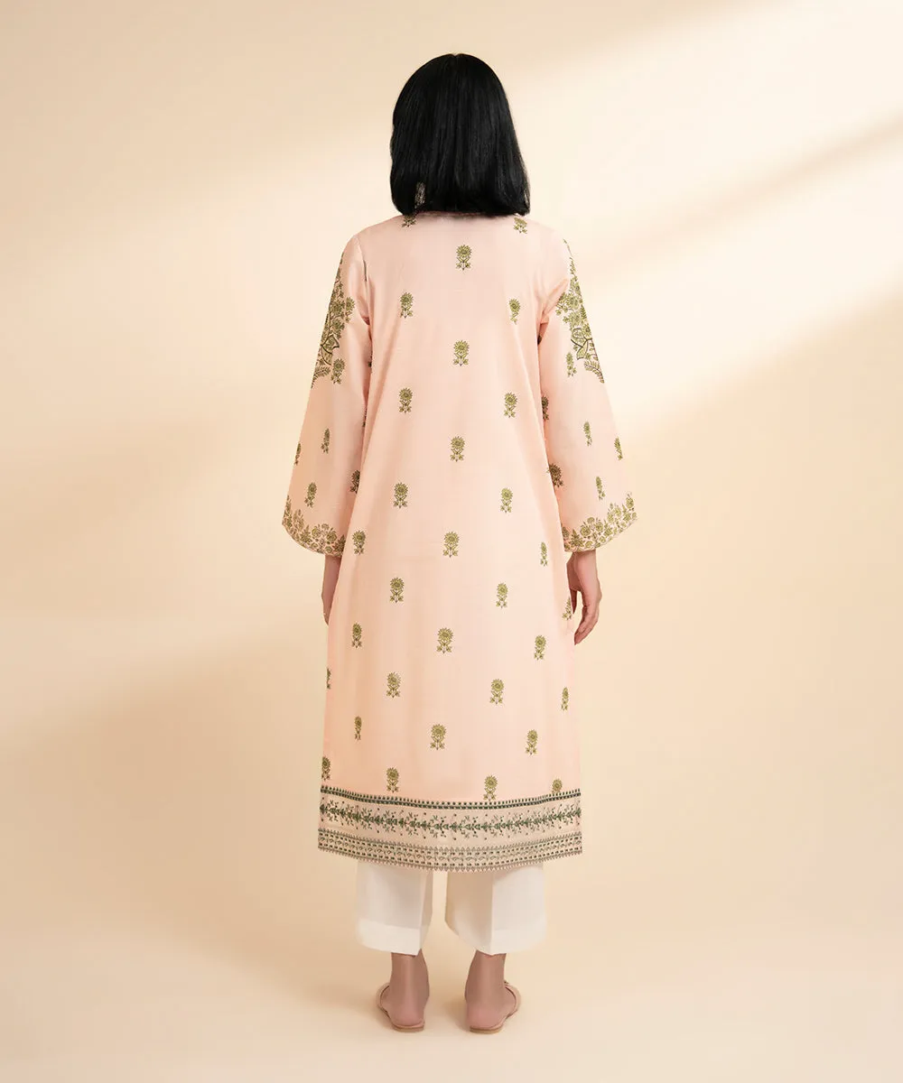 Elegant Embroidered Zari Lawn Shirt - Exquisite Design with Intricate Detailing