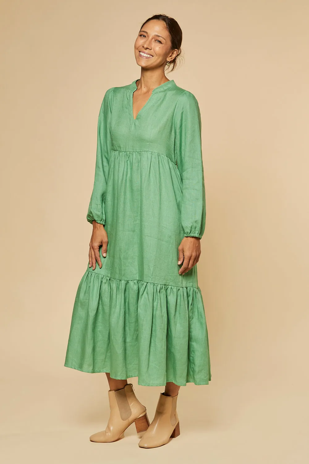 Sabre V-Neck Linen Dress in Jadesheen