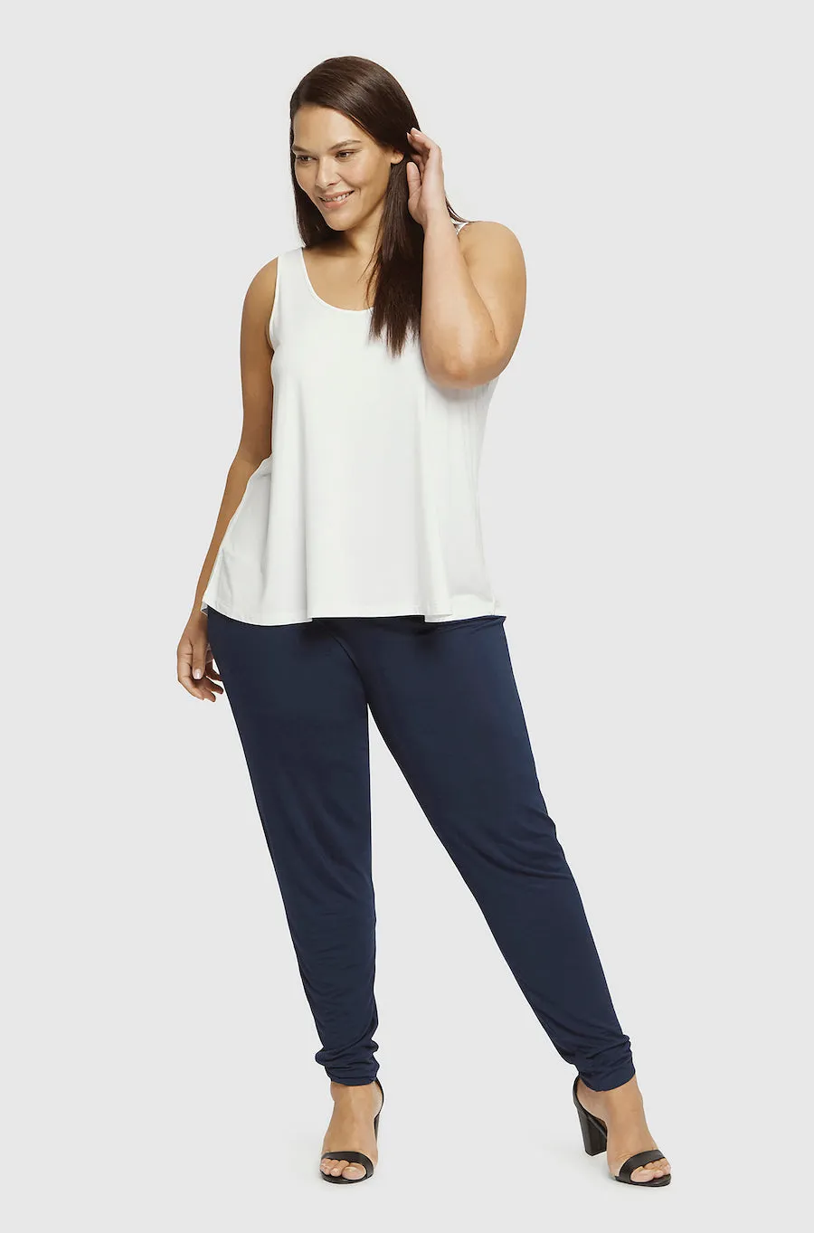 Softline Slouch Pants - Navy